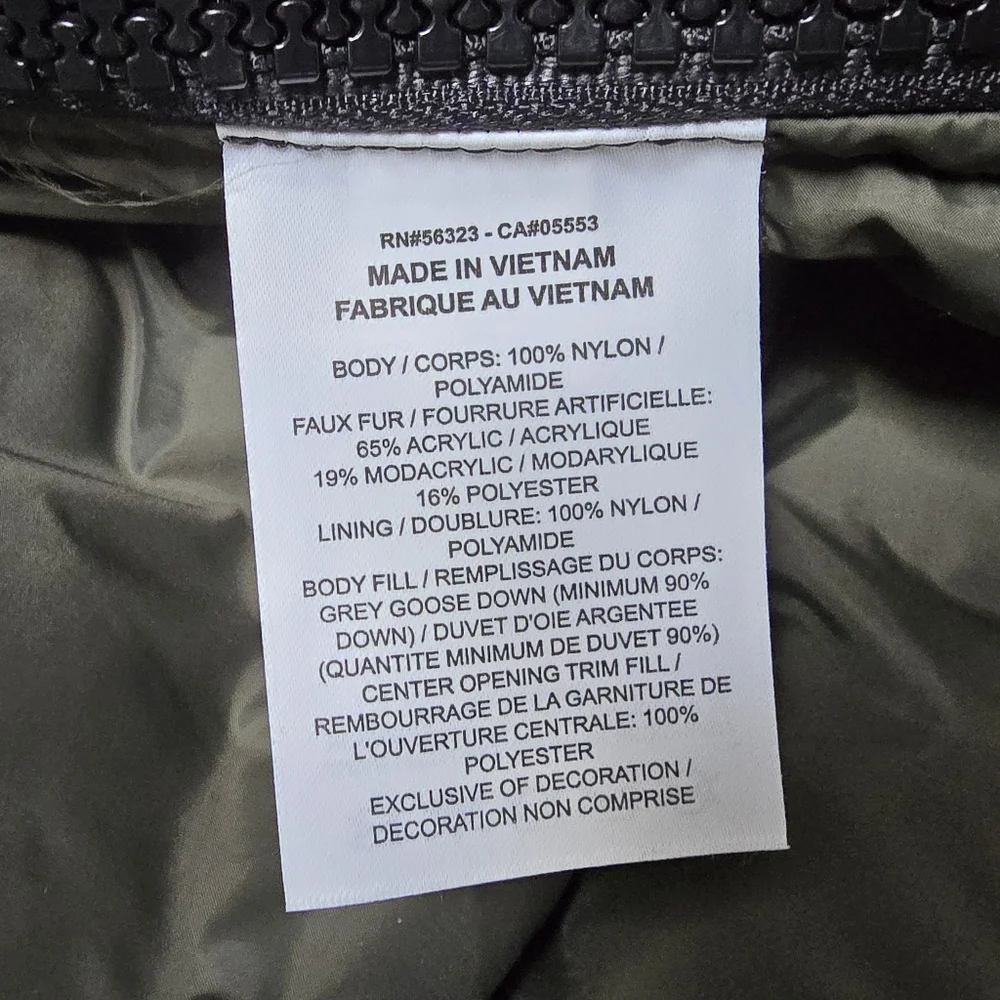 Nike Sacai Edition Down NGR Faux Gur Puffer Parka in Olive Green - Picture 14 of 14